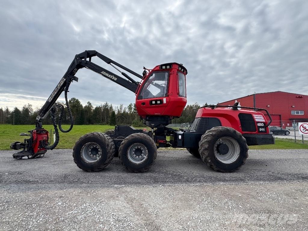 Komatsu 911 Skördare