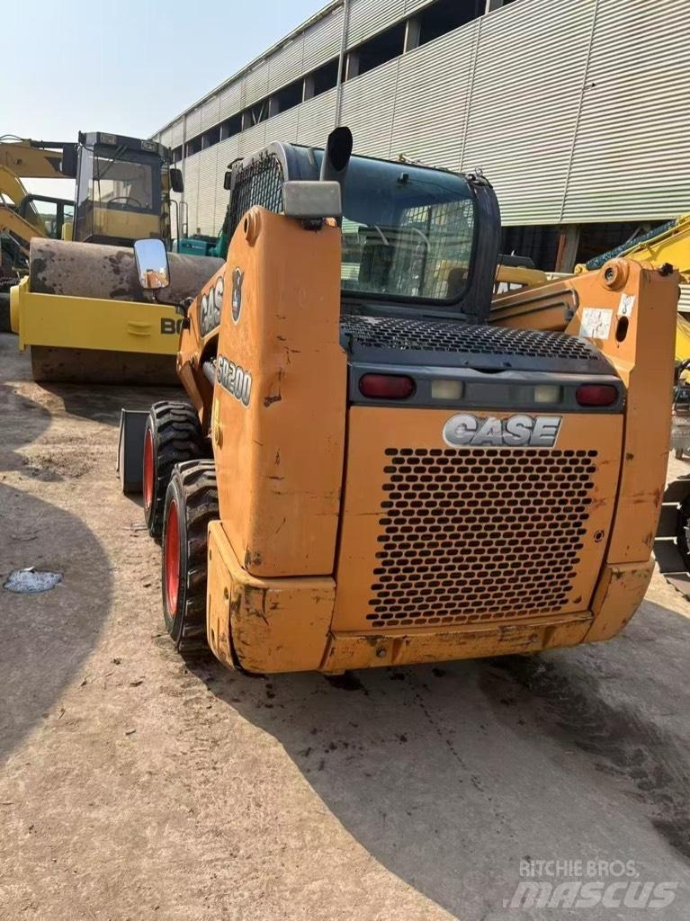 CASE SR 200 Kompaktlastare