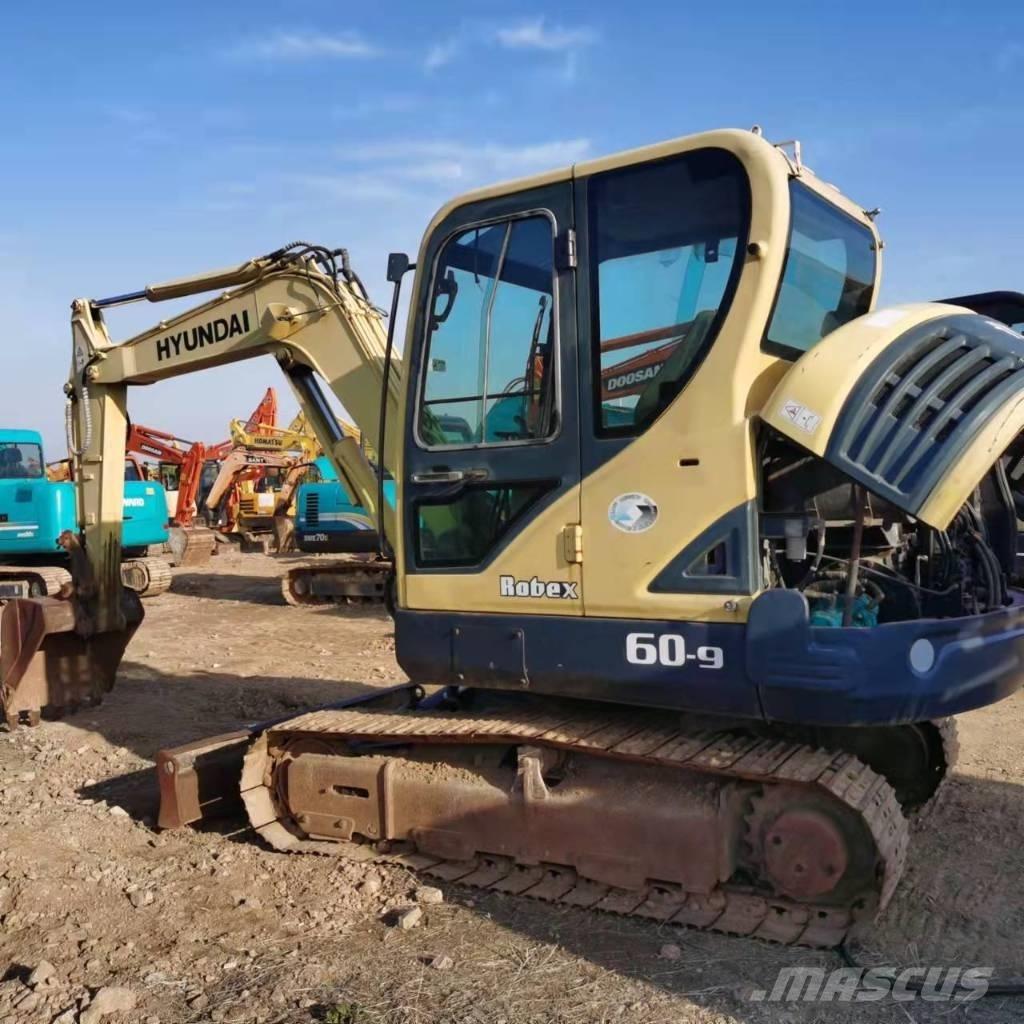 Hyundai R60-9 Minigrävare < 7t