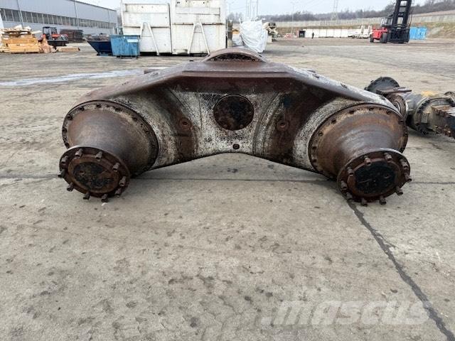 Valmet 921 TANDEM Chassi och upphängning