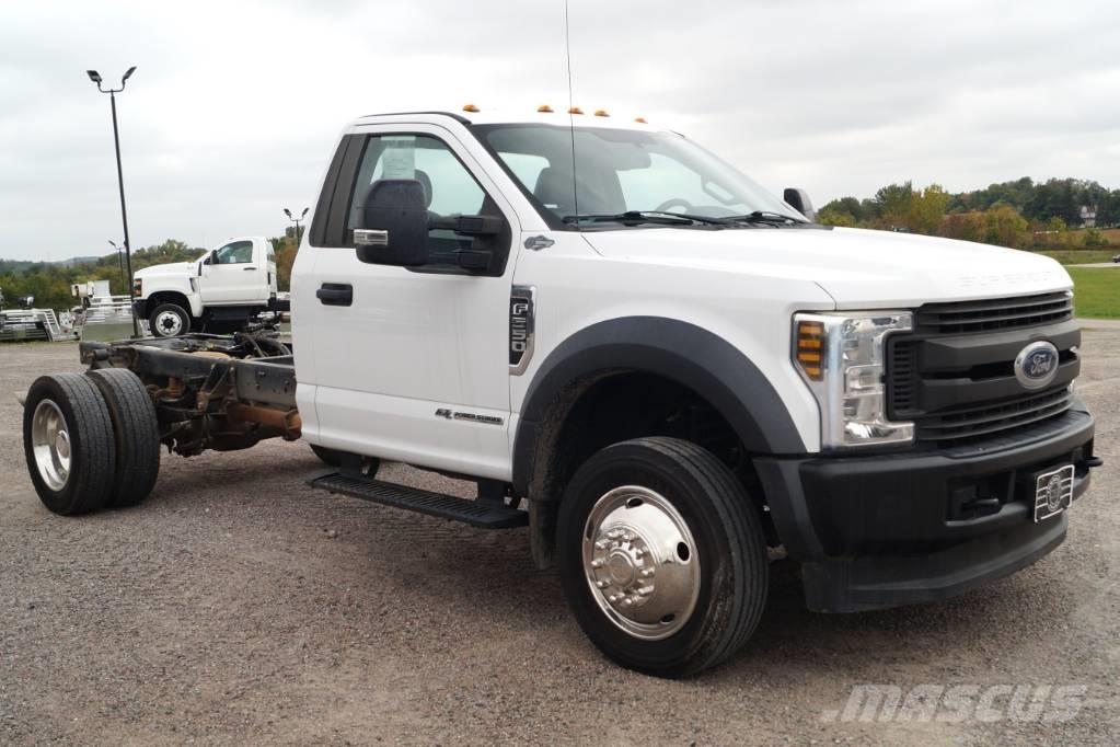 Ford F 550 XL SD Chassier