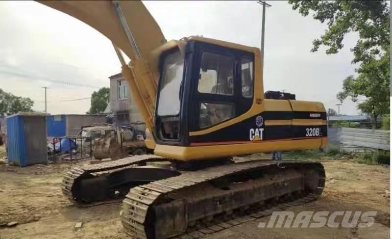 CAT 320 B Bandgrävare