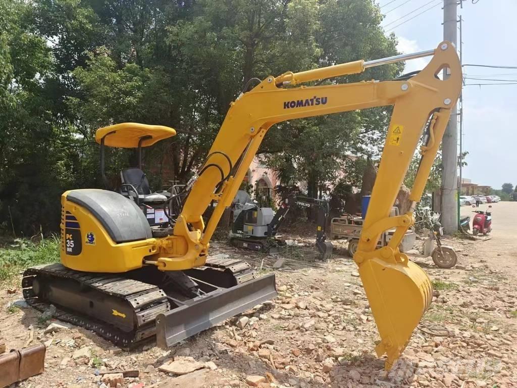 Komatsu PC35 Minigrävare < 7t