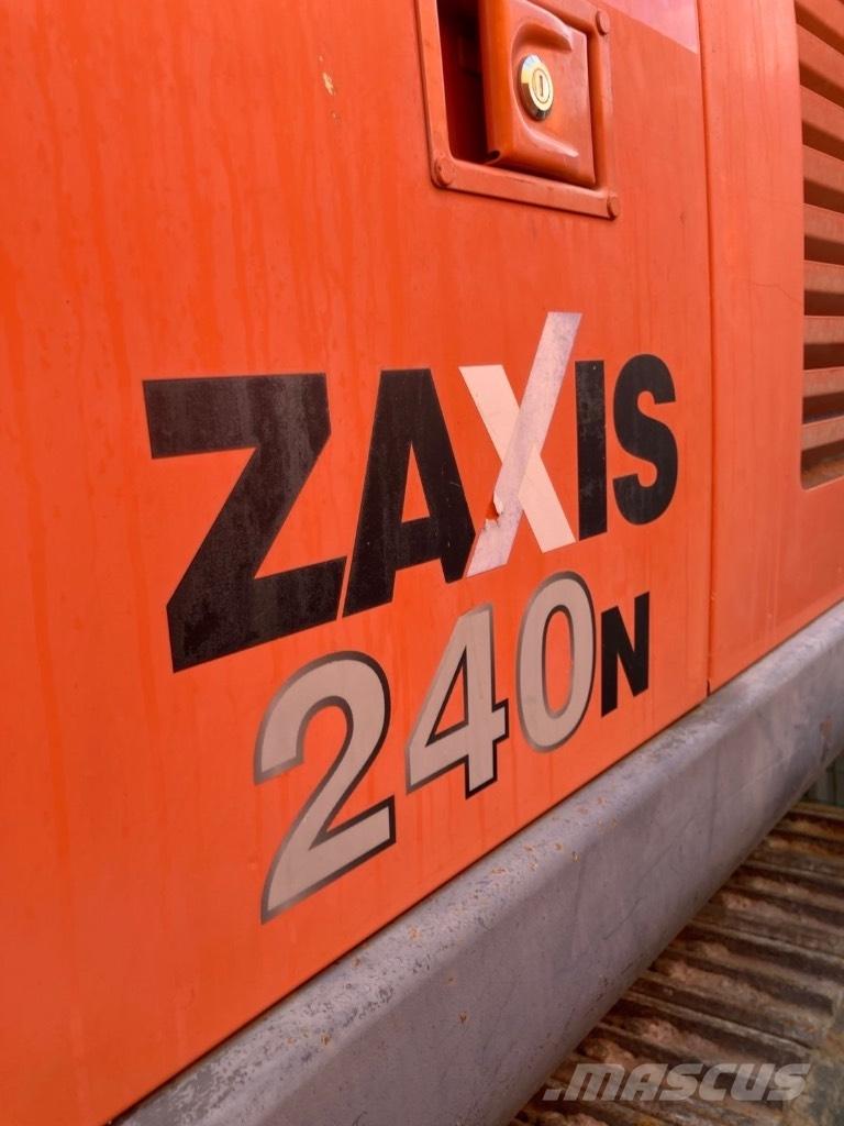 Hitachi ZX 240 Bandgrävare