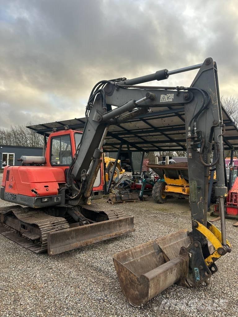 Komatsu PC 75 Midigrävmaskiner 7t - 12t