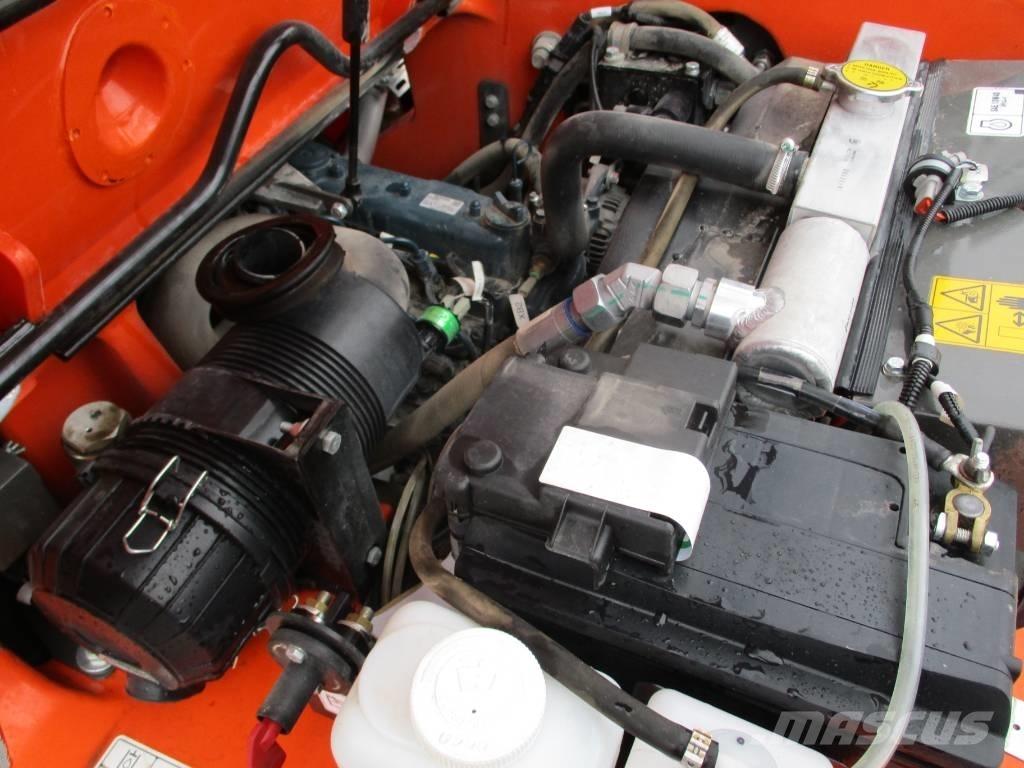 Ausa T144 HX4 (099) Teleskoplastare