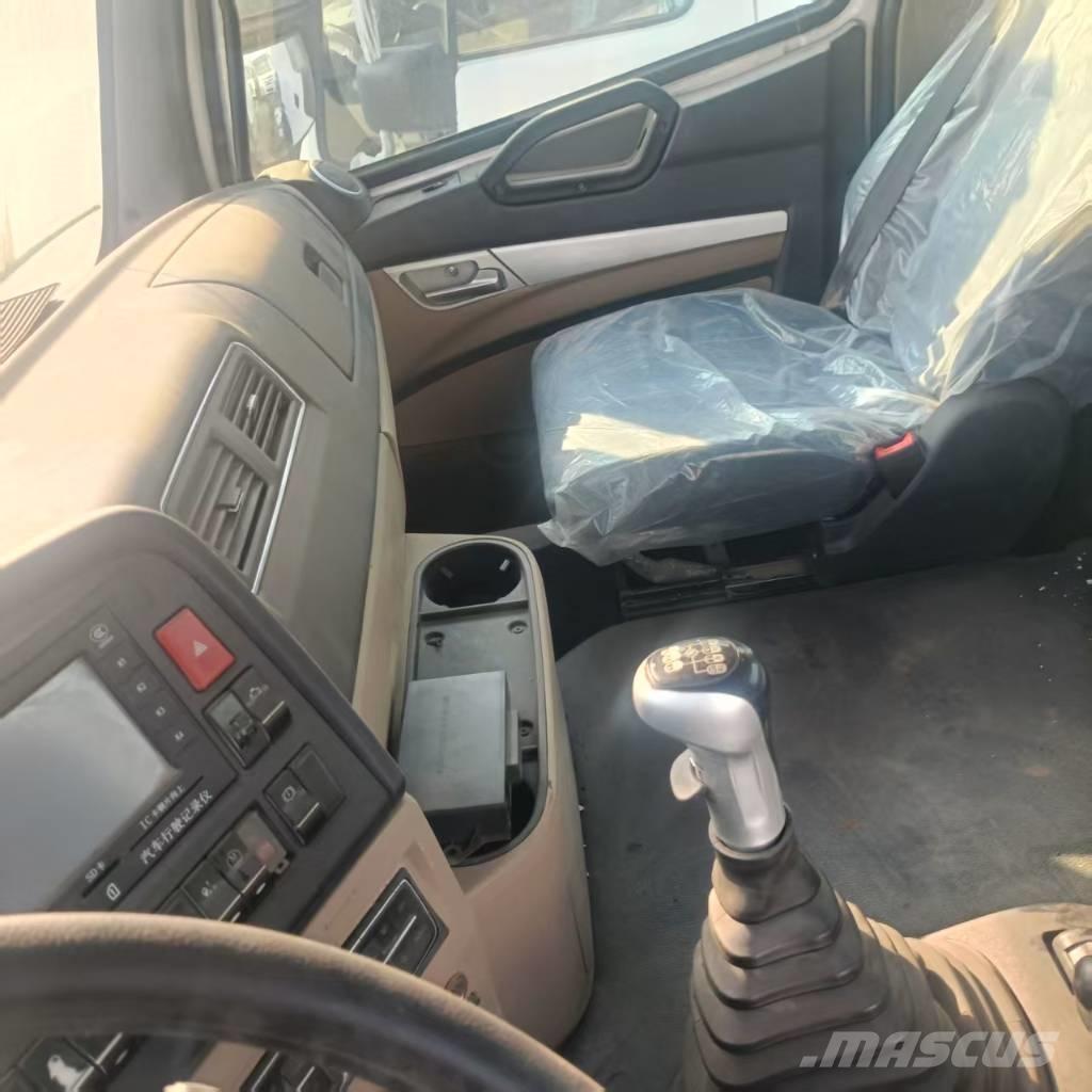 Howo 371 6x4 Dragbilar