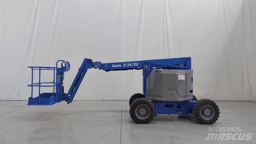 Genie Z 34/22 IC Bomliftar