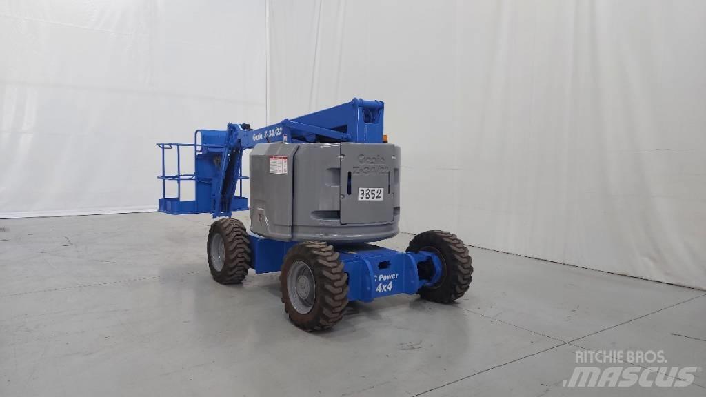 Genie Z 34/22 IC Bomliftar