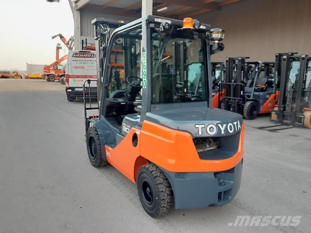 Toyota 52-8 FDF 30 Dieselmotviktstruckar