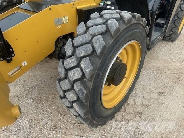 CAT TL1055D Teleskoplastare
