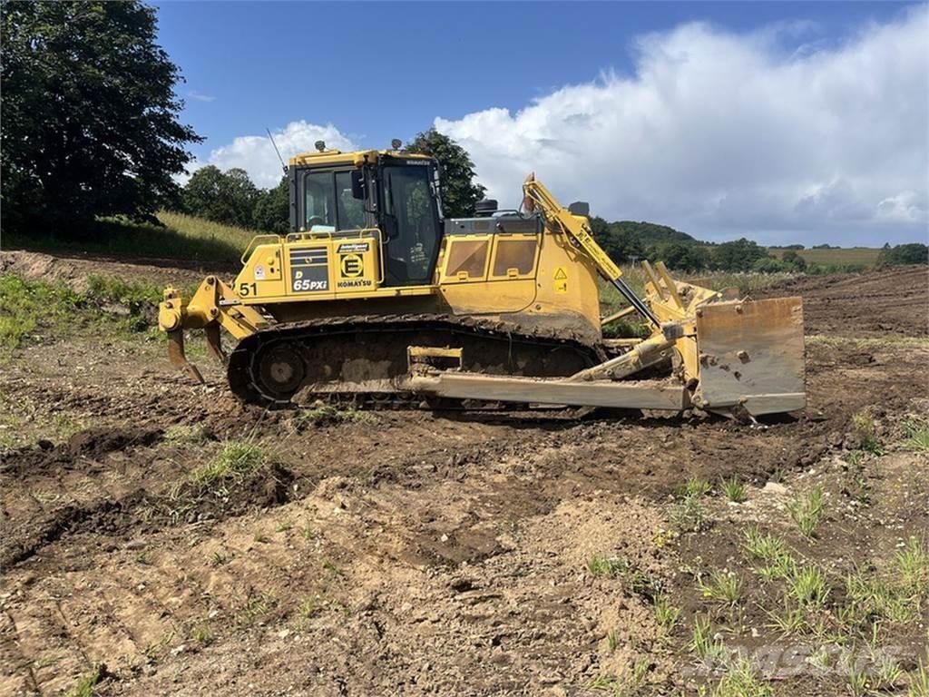 Komatsu D65PXI-18 Bandschaktare