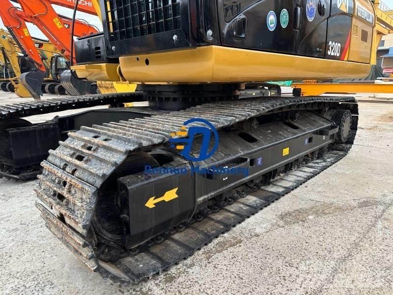 CAT 320D Bandgrävare