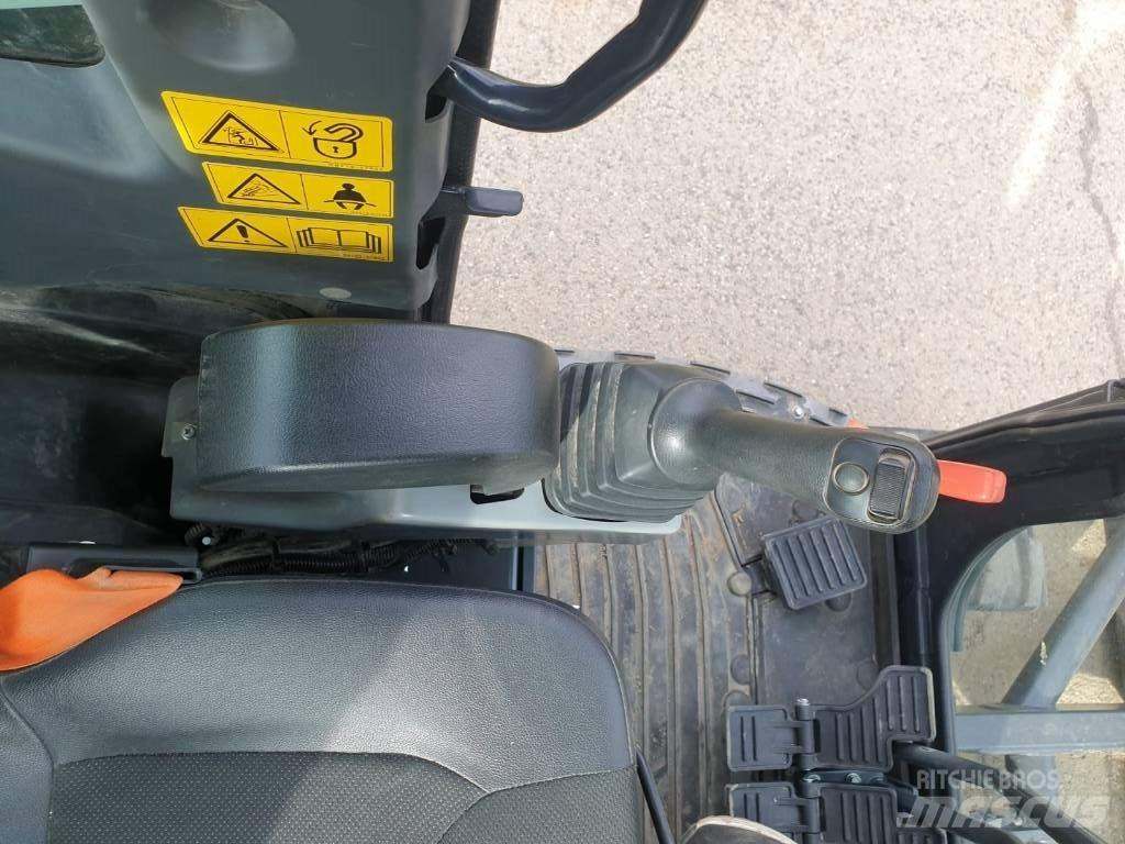 Kubota KX 042-4A Minigrävare < 7t