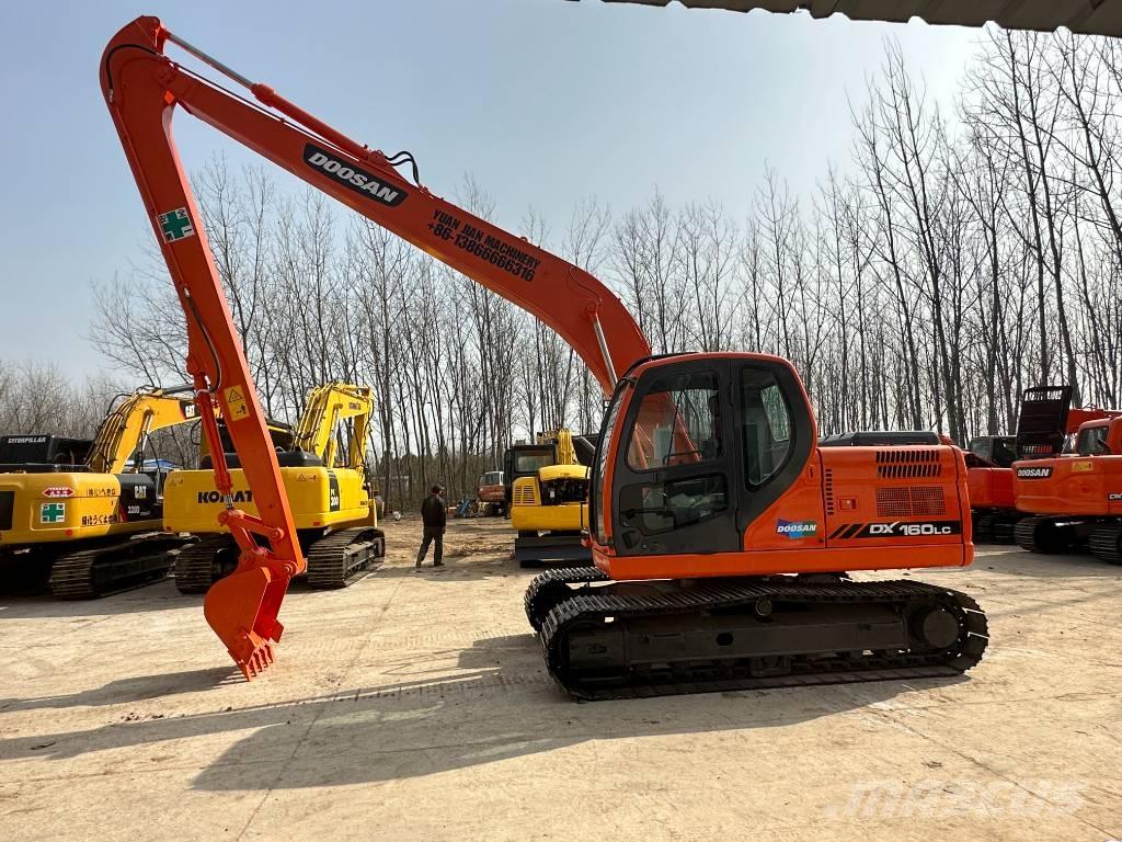 Doosan DX160LC Bandgrävare