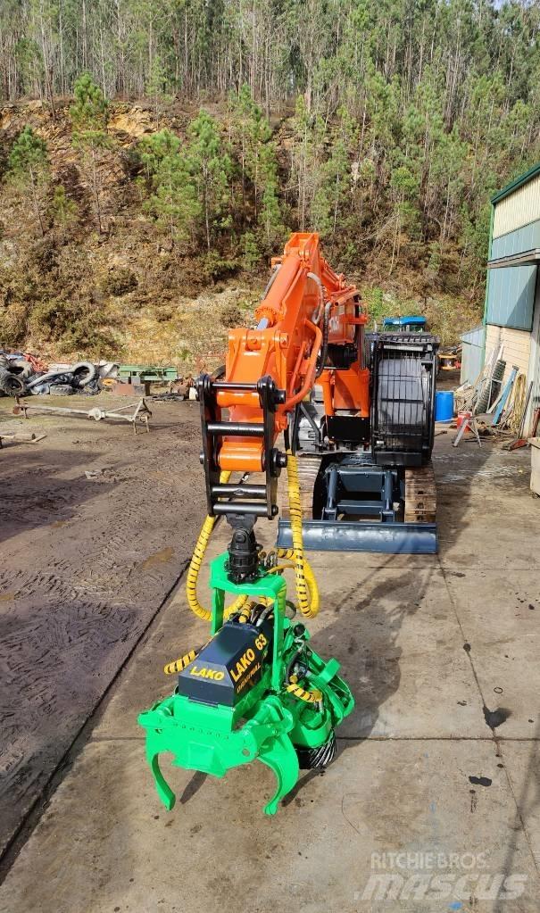 Hitachi ZX 210 Bandgrävare