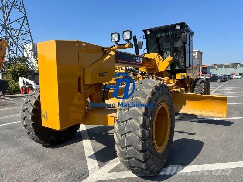 CAT 140H Väghyvlar