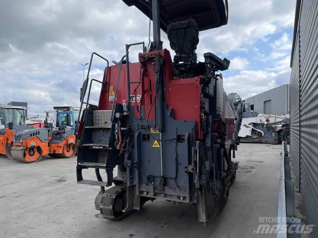 Wirtgen W 100 CFI Asfaltskallfräsmaskiner