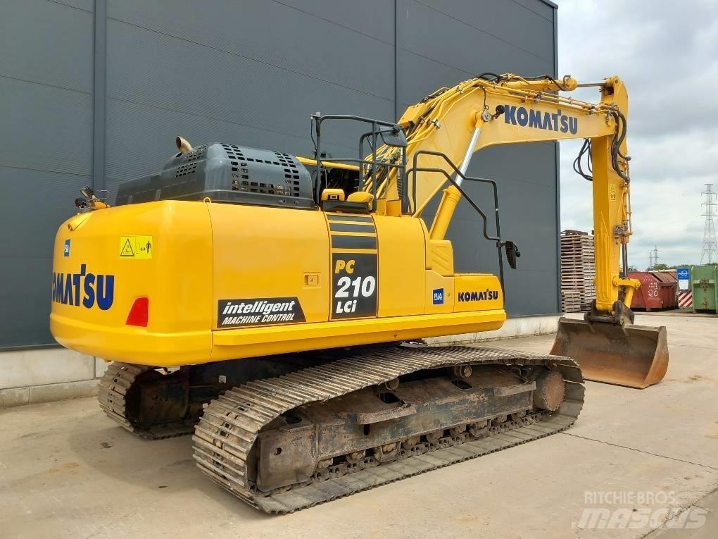 Komatsu PC210LCI-11 Bandgrävare