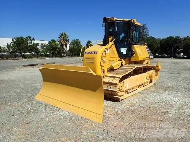 Komatsu D61EX-24 Bandschaktare