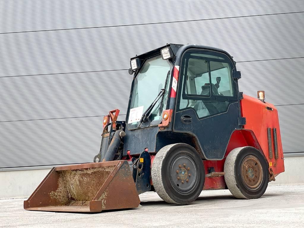 JCB R260 Kompaktlastare