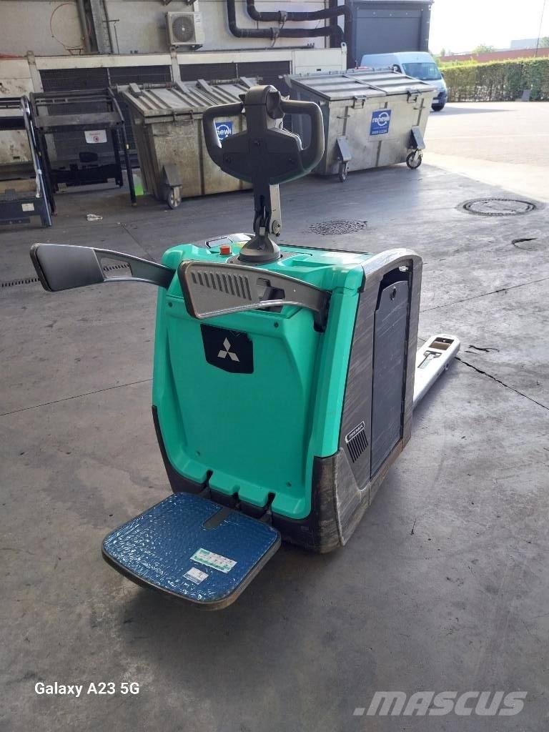 Mitsubishi PBV20N3 Låglyftare med plattform