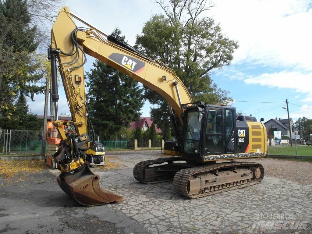 CAT 323 EL Bandgrävare