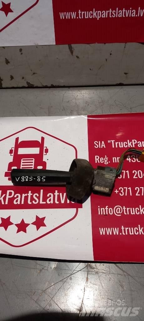 Volvo FH 12.   20399175 Hytter och interiör