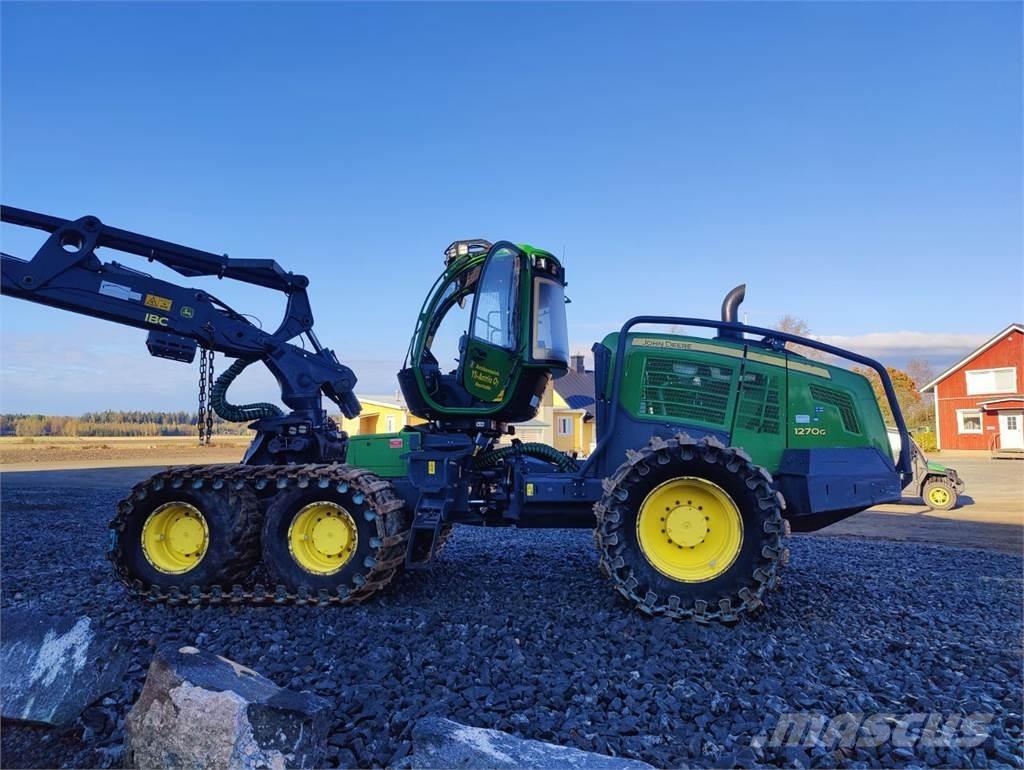 John Deere 1270G Skördare