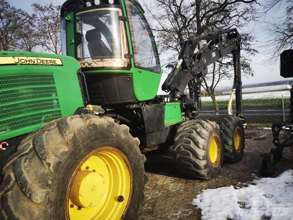 John Deere 1170 E Drivare