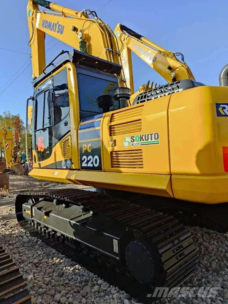 Komatsu PC 220-8 Bandgrävare