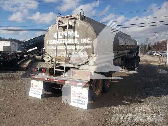 Fruehauf WATER TANK Tanktrailer