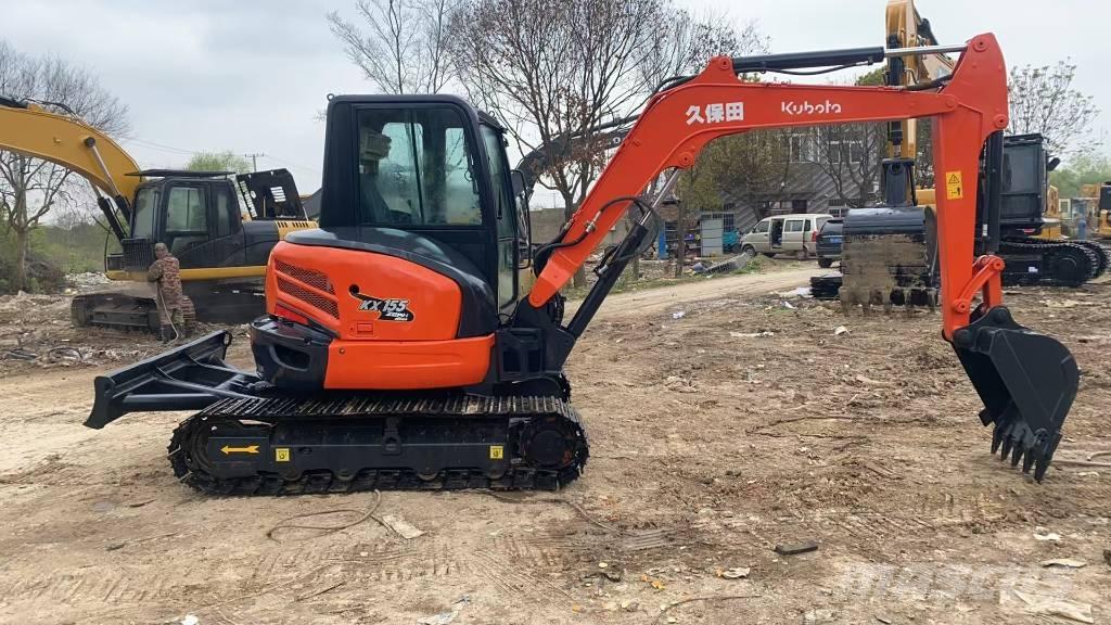 Kubota 155 Bandgrävare