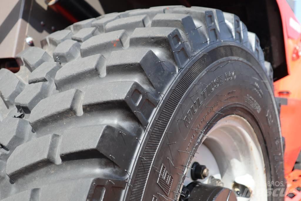 Manitou M 26.4 Terrängtruck
