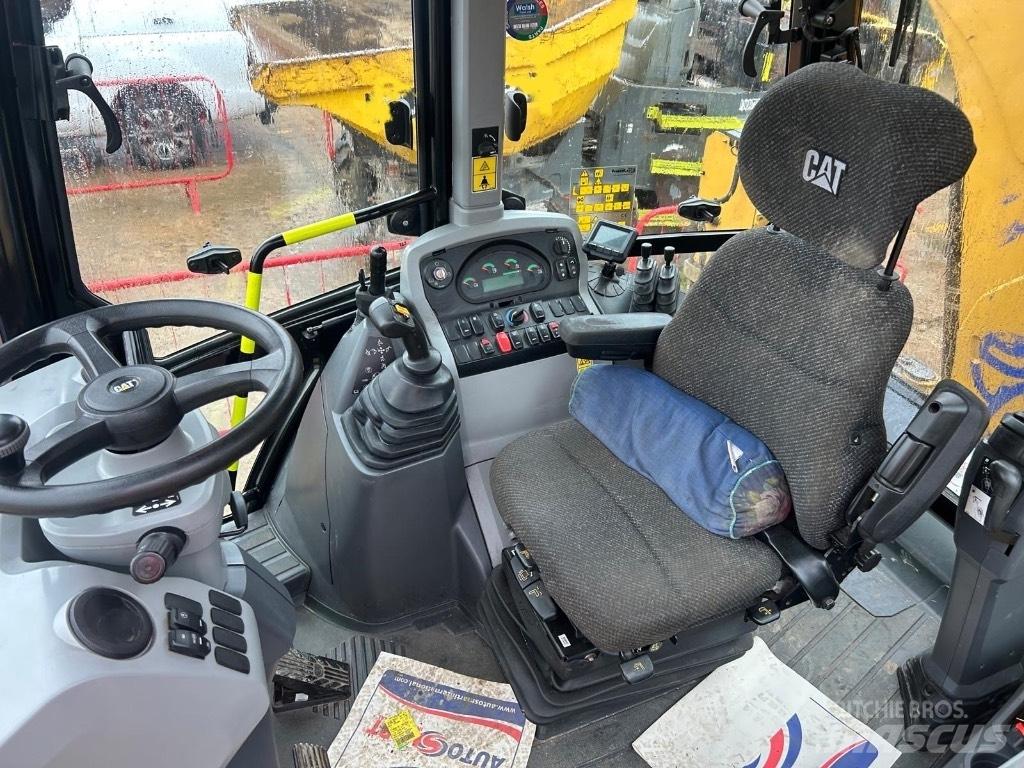 CAT 432 F2 Grävlastare