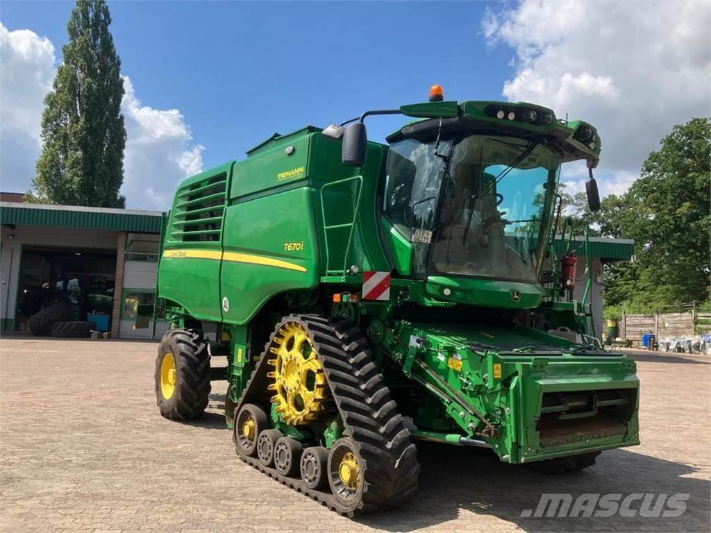 John Deere T670 Skördetröskor