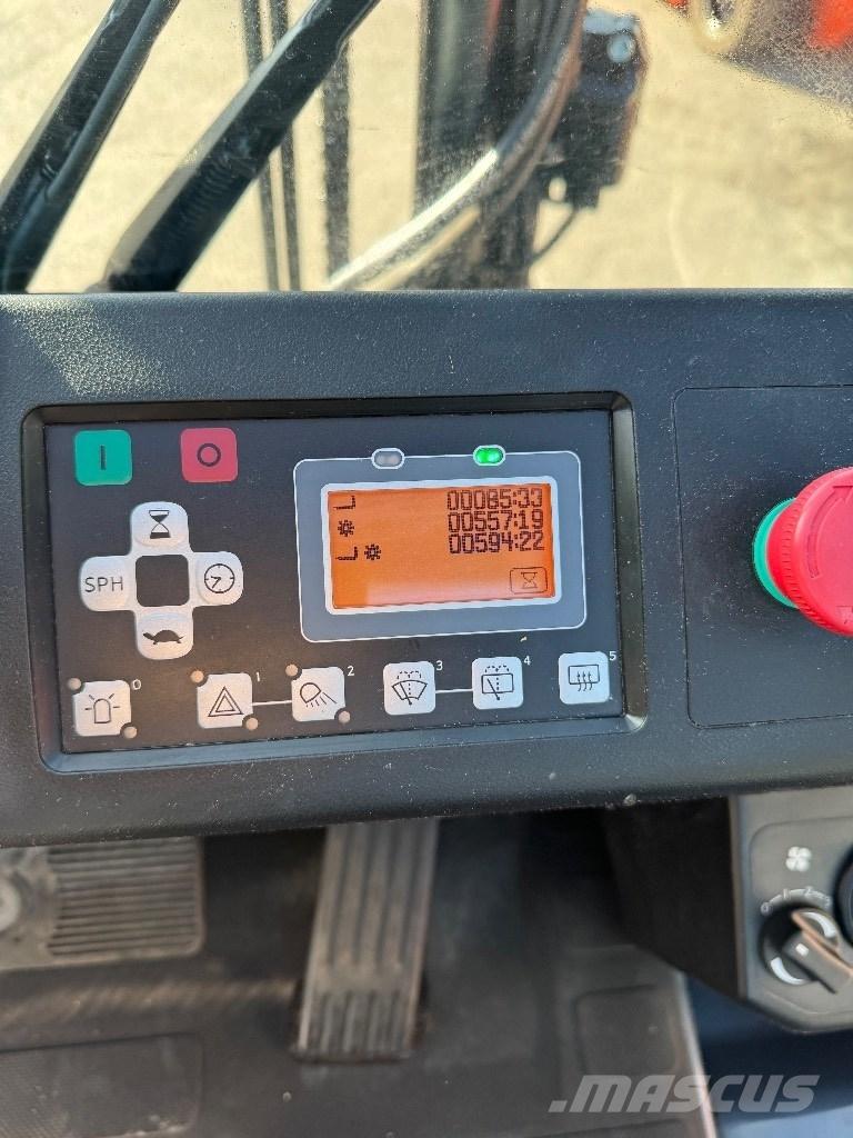 Toyota 8FBMKT25 Elmotviktstruckar