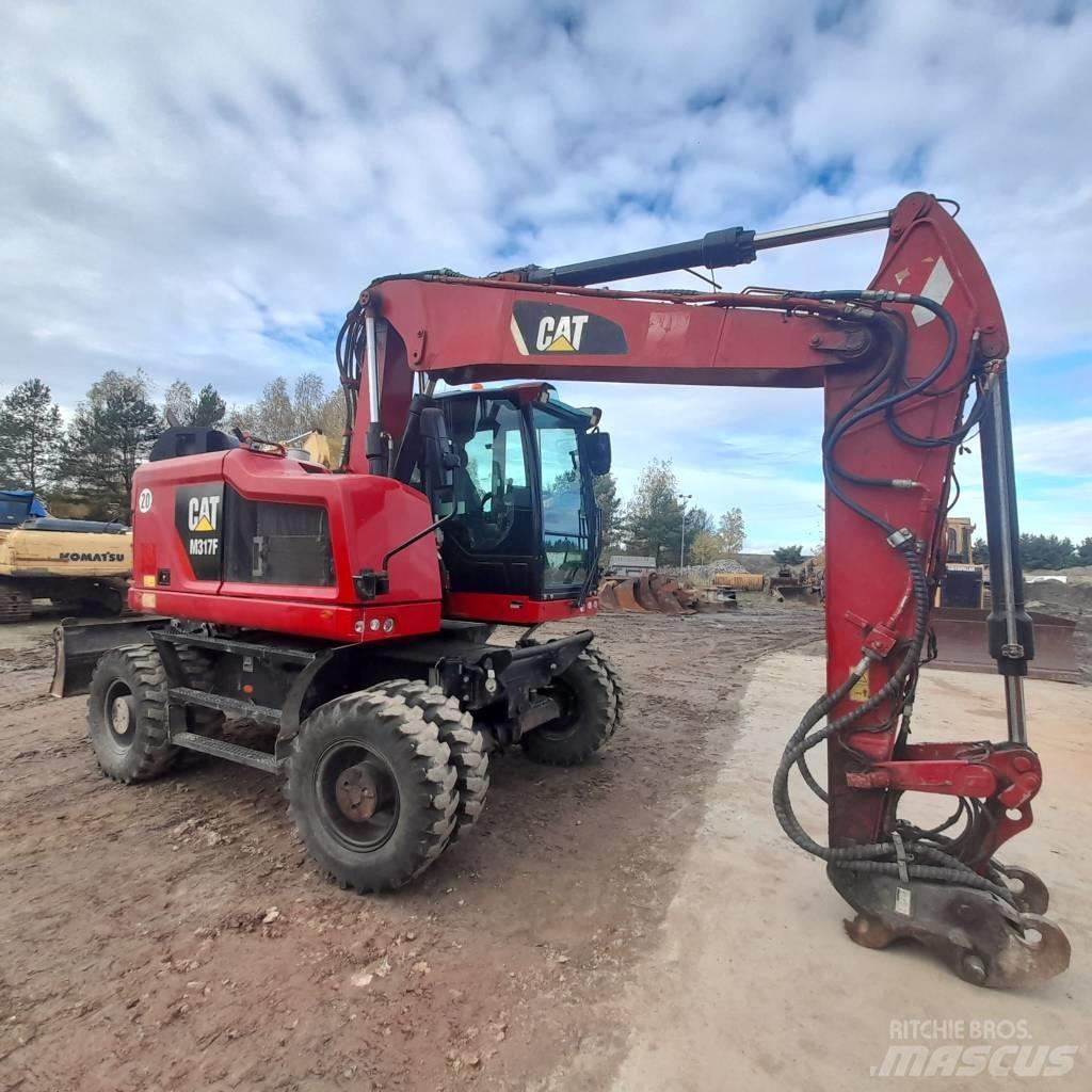 CAT M317 Hjulgrävare