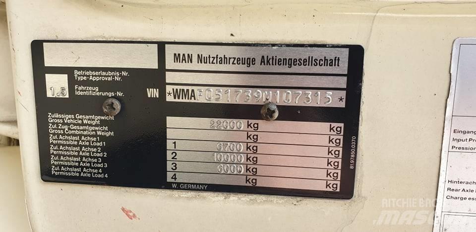 MAN 26.422 Kapellbil