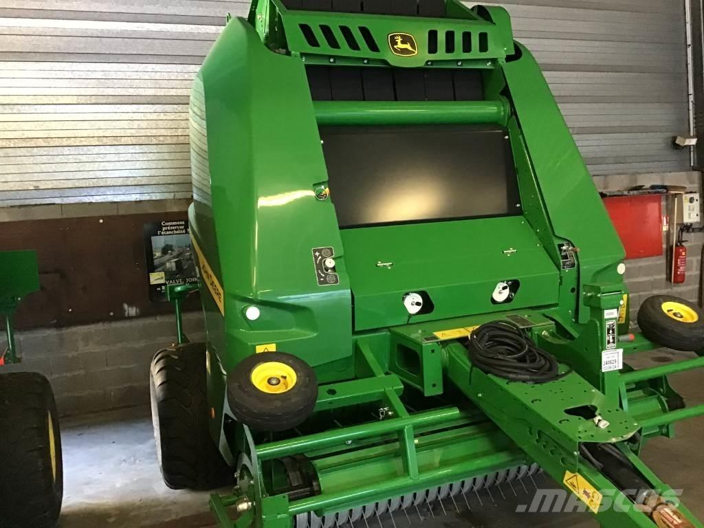John Deere V461M Rundbalspressar