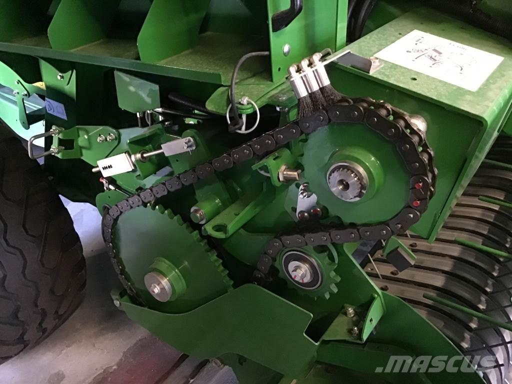 John Deere V461M Rundbalspressar