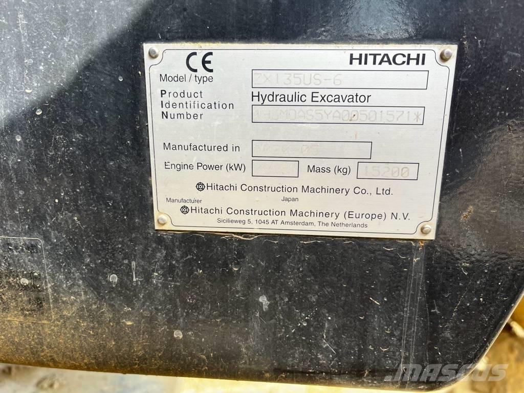 Hitachi ZX135US-6-2P Bandgrävare