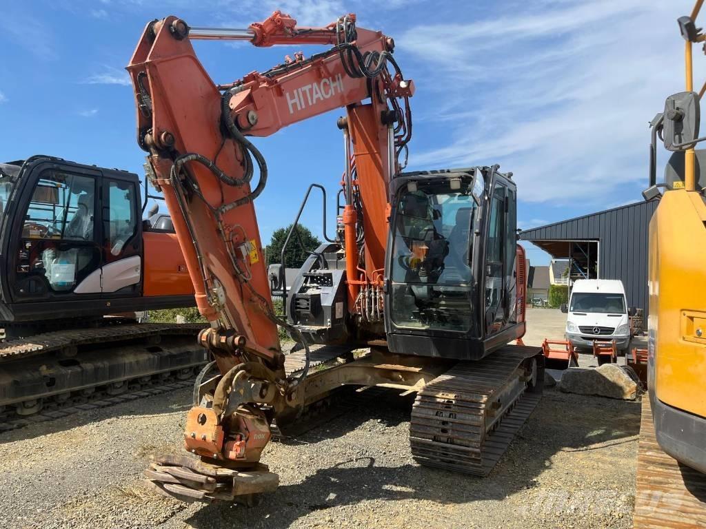 Hitachi ZX135US-6-2P Bandgrävare
