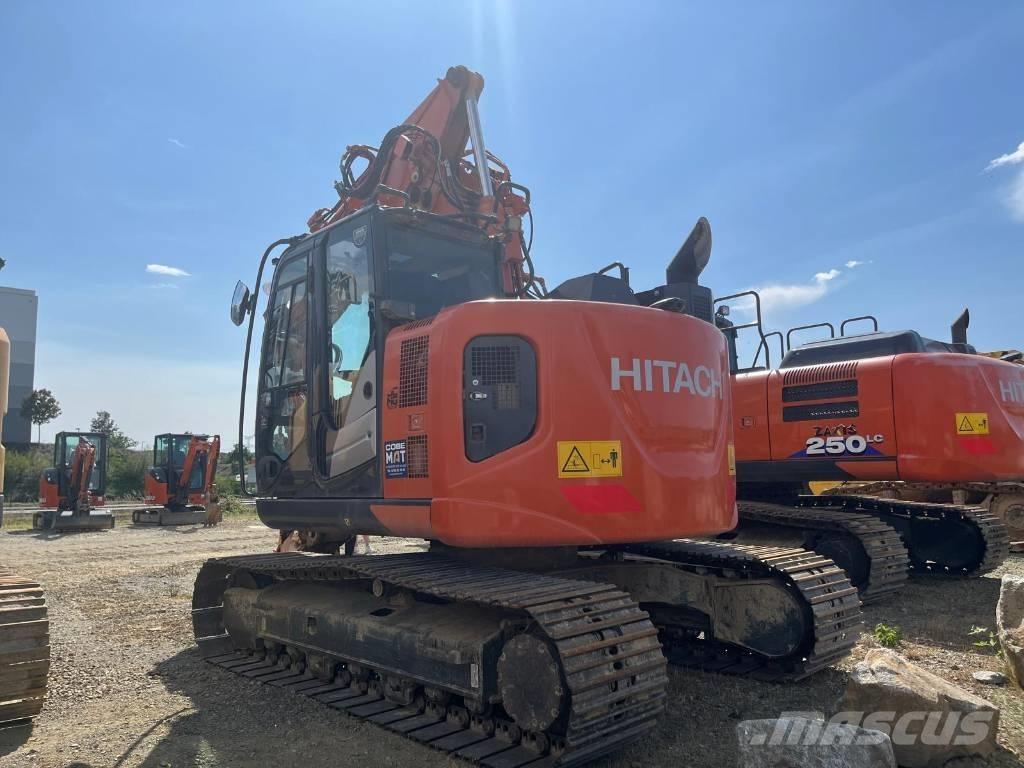 Hitachi ZX135US-6-2P Bandgrävare