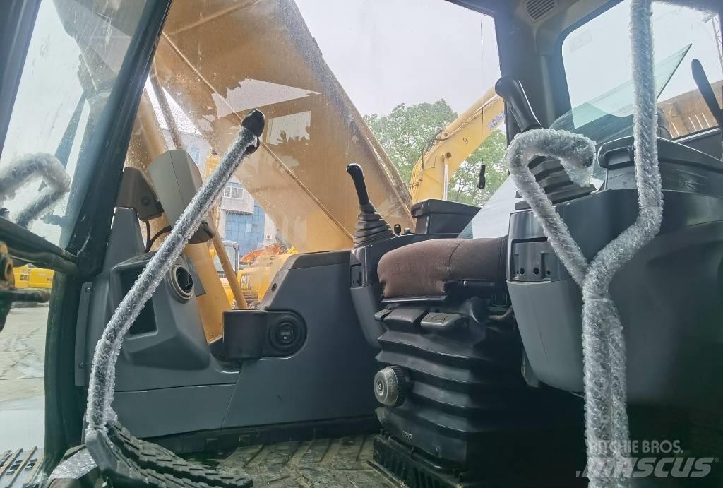 CAT 320 C Bandgrävare