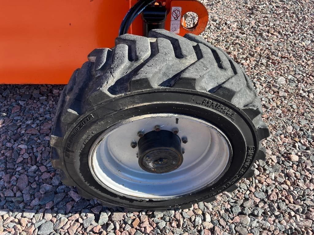 JLG 660 SJ Teleskop bomliftar