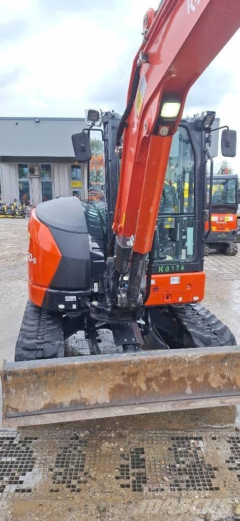 Kubota U 50-5 Minigrävare < 7t