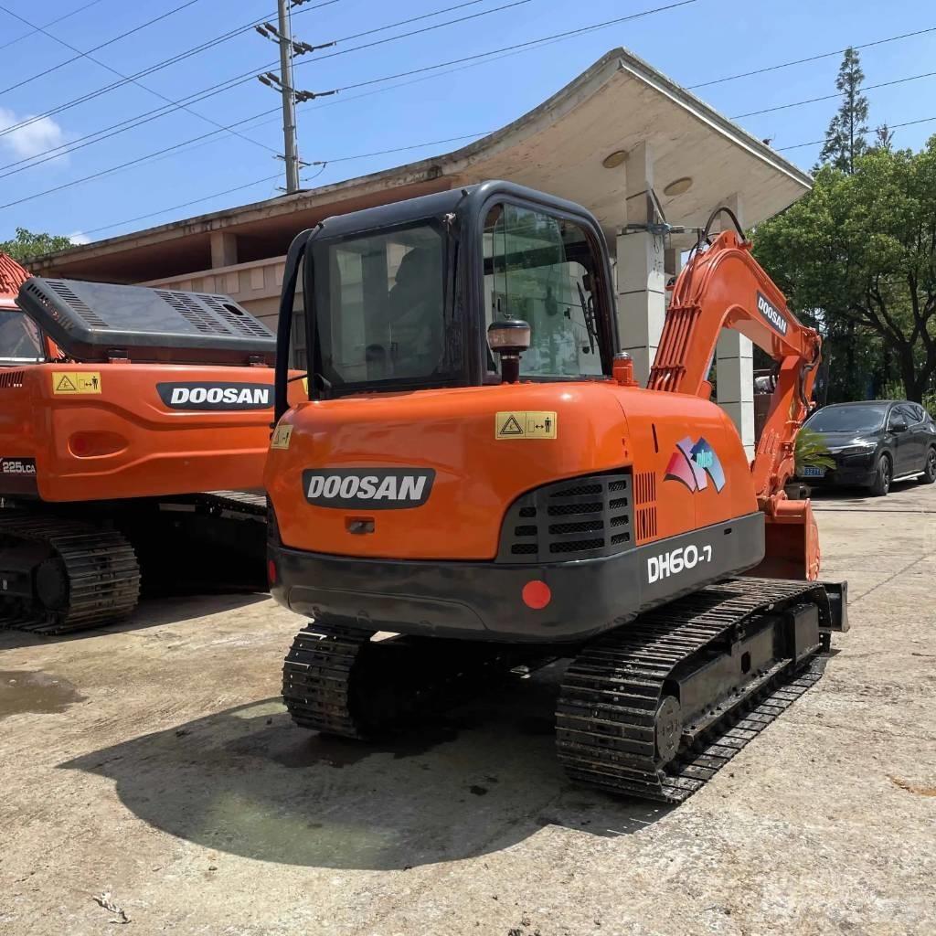 Doosan DH60-7 Minigrävare < 7t