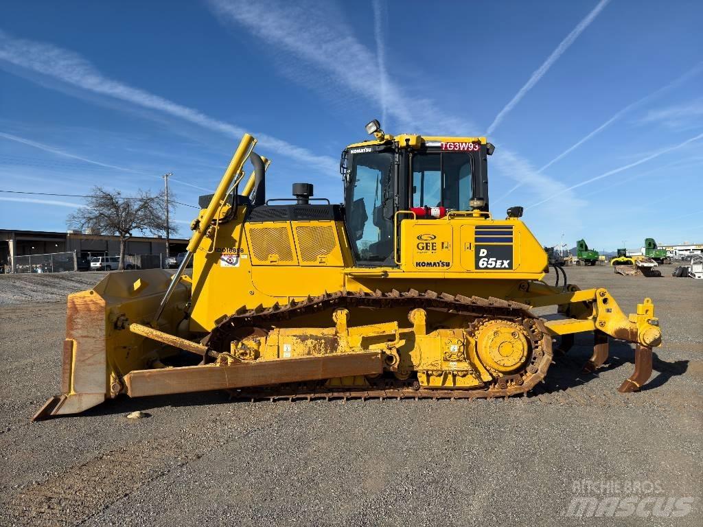 Komatsu D65EX-18 Bandschaktare