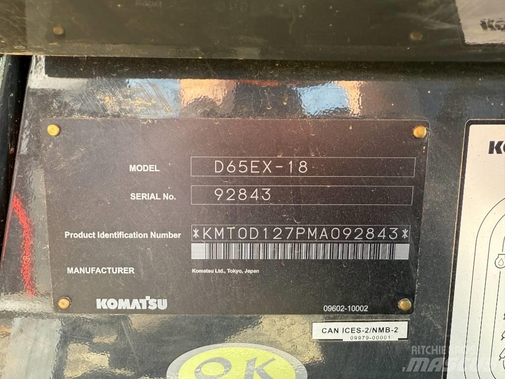 Komatsu D65EX-18 Bandschaktare